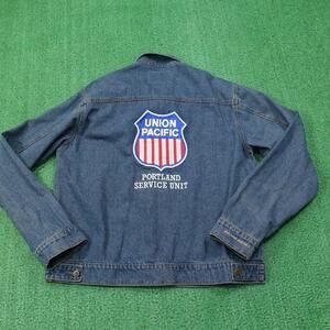 Union Pacific Denim Jacket Mens XL Trucker Embroidered Portland Service Unit